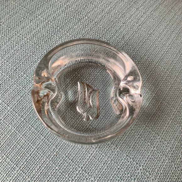 Vintage Royal Viking Line Ashtray Heave Clear Glass Logo Cruise Ship - Picture 1 of 6